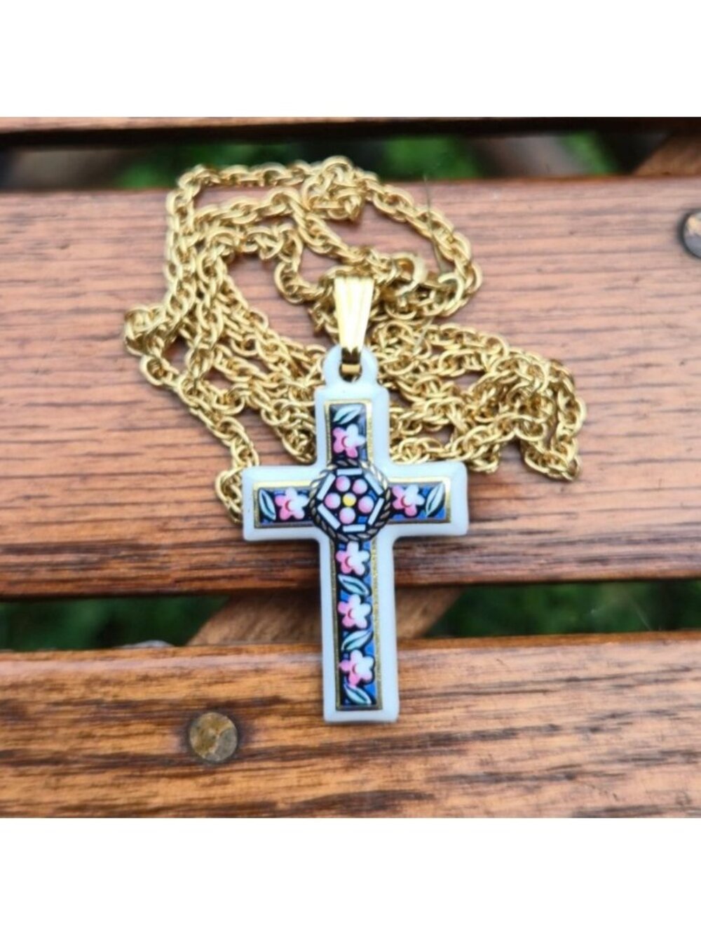 Vintage Ceramic Cross Pendant Necklace With Floral Painted Design & Gold-Tone Ch - Picture 2 of 12